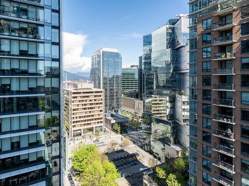 2109 777 Richards Street, Vancouver, BC 