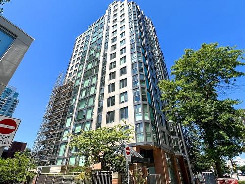 1003 888 Pacific Street, Vancouver, BC 
