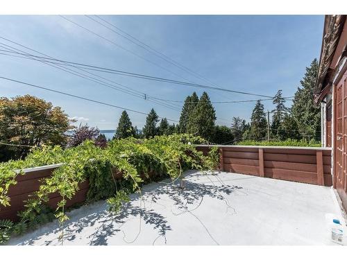 2671 Ottawa Avenue, West Vancouver, BC 