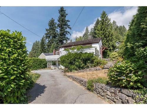 2671 Ottawa Avenue, West Vancouver, BC 