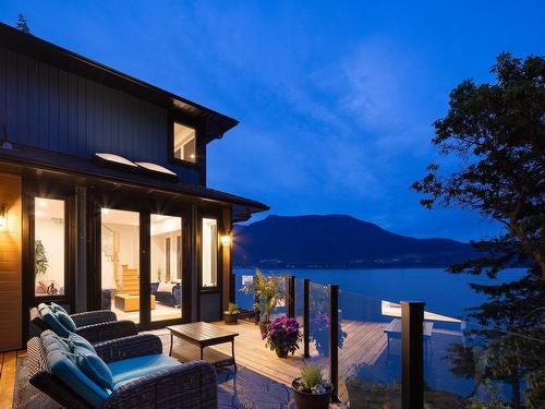 1531 Eagle Cliff Road, Bowen Island, BC 