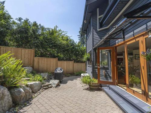 5410 Keith Road, West Vancouver, BC 