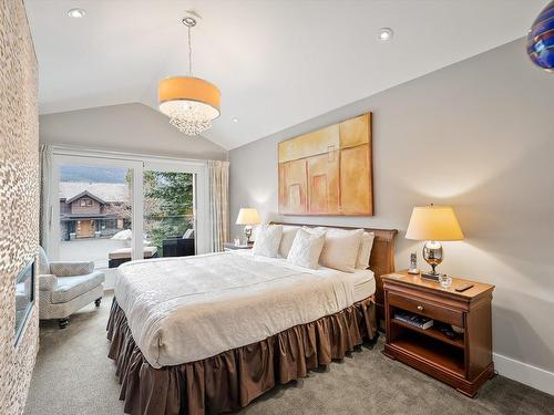 8419 Golden Bear Place, Whistler, BC 