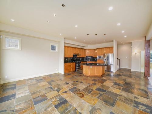 3225 Chartwell Lane, Coquitlam, BC 