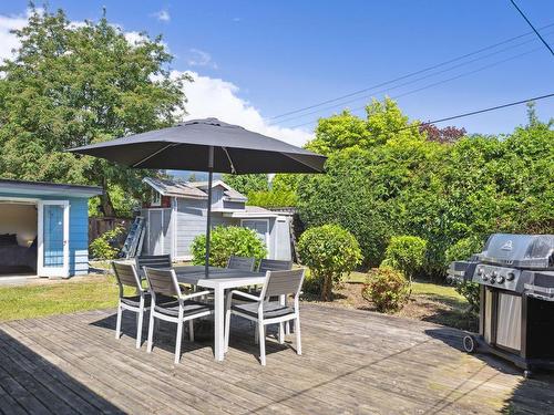 1384 Fernwood Crescent, North Vancouver, BC 