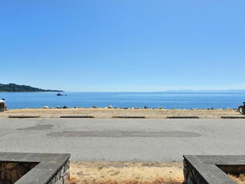 5728 Boulevard Street, Sechelt, BC 