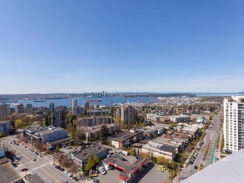 1704 112 E 13Th Street, North Vancouver, BC 