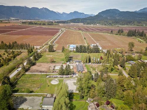 13483 Cedar Way, Maple Ridge, BC 