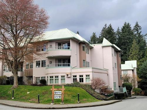 204 6737 Station Hill Court, Burnaby, BC 