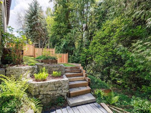 3295 Brookridge Drive, North Vancouver, BC 