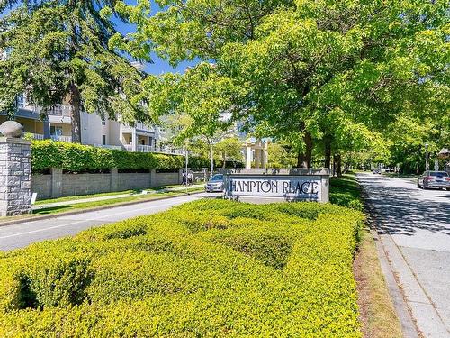 304 5835 Hampton Place, Vancouver, BC 