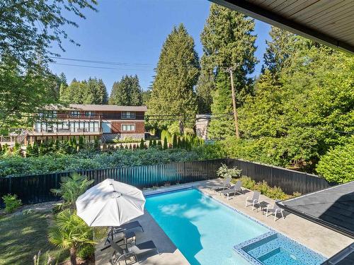 565 Mathers Avenue, West Vancouver, BC 