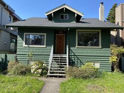 4429 W 13TH AVENUE  Vancouver, BC V6R 2V2