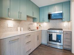 1145 E 24TH AVENUE  Vancouver, BC V5V 2B3