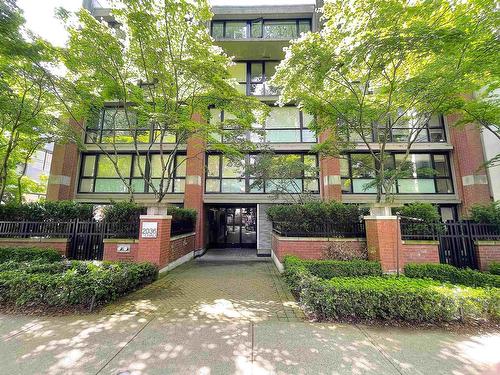 301 2036 W 10Th Avenue, Vancouver, BC 