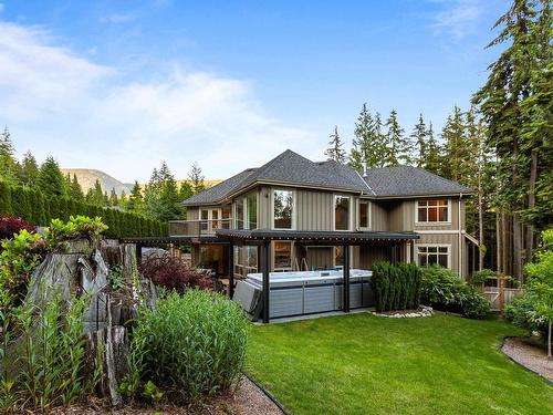 2911 Fern Drive, Anmore, BC 