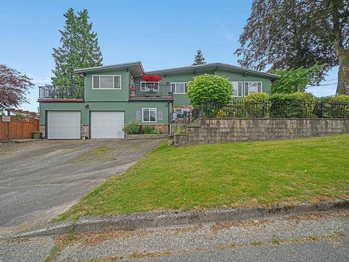 7910 Burnfield Crescent, Burnaby, BC 