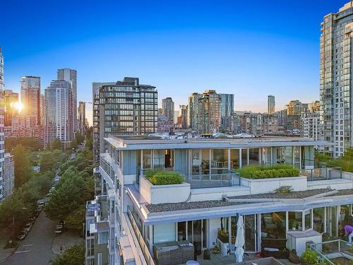 1006 1288 Marinaside Crescent, Vancouver, BC 