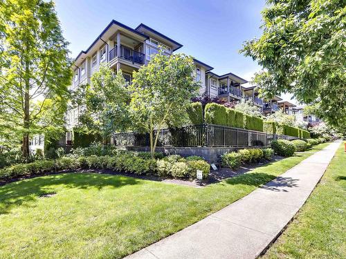 311 3178 Dayanee Springs Boulevard, Coquitlam, BC 