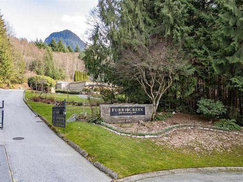 140 Country Club Road, Furry Creek, BC 