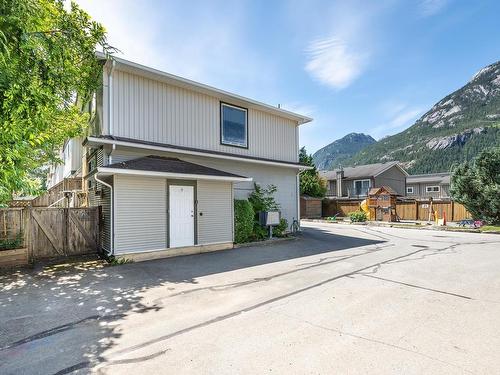 11 39754 Government Road, Squamish, BC 