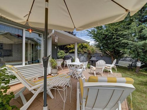 5712 Louise Way, Sechelt, BC 