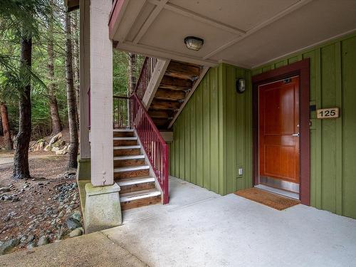 125 3070 Hillcrest Drive, Whistler, BC 