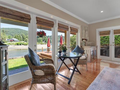 426 Union Road, Bowen Island, BC 