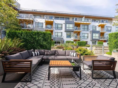 2 8598 River District Crossing, Vancouver, BC 