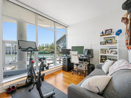 203 628 Kinghorne Mews, Vancouver, BC 