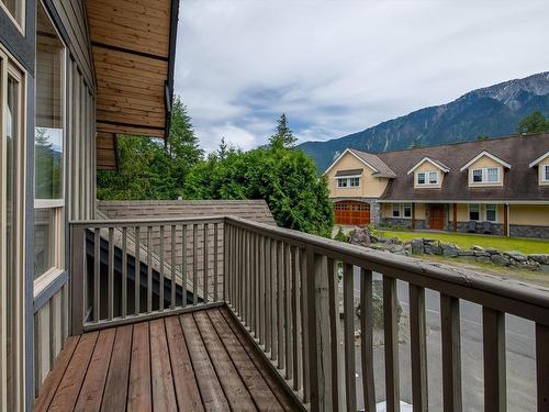 1714 Pinewood Drive, Pemberton, BC 