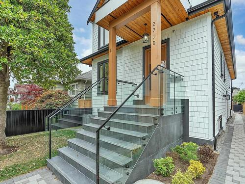 1 2710 E 1St Avenue, Vancouver, BC 