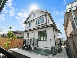 583 E 61ST AVENUE  Vancouver, BC V5X 2B8