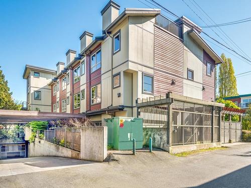 2525 Woodland Drive, Vancouver, BC 