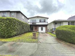 3220 E 48TH AVENUE  Vancouver, BC V5S 1H5