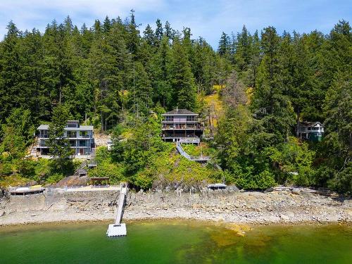 345 David Road, Bowen Island, BC 