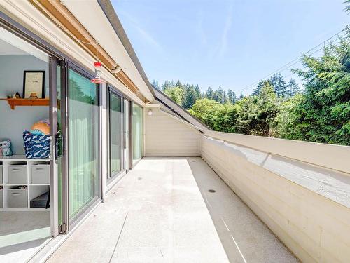 9 4957 Marine Drive, West Vancouver, BC 