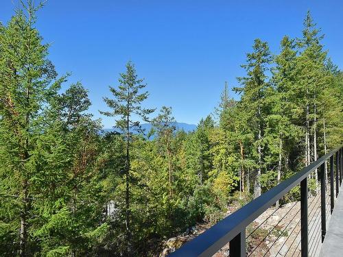 10632 Wood Bay Ridge Road, Halfmoon Bay, BC 