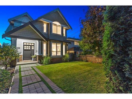 1375 Frederick Road, North Vancouver, BC 