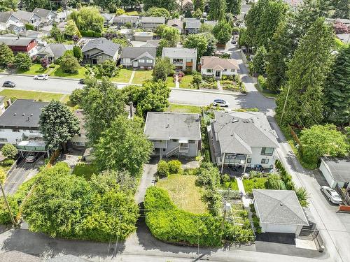 546 W 20Th Street, North Vancouver, BC 