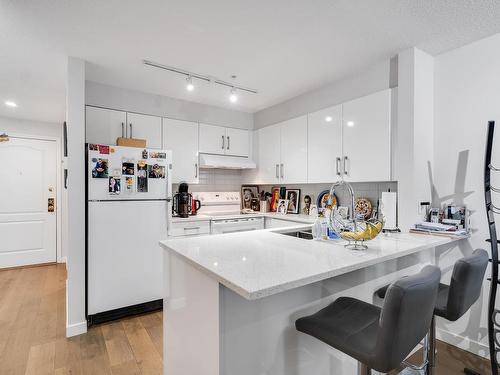 206 1208 Bidwell Street, Vancouver, BC 