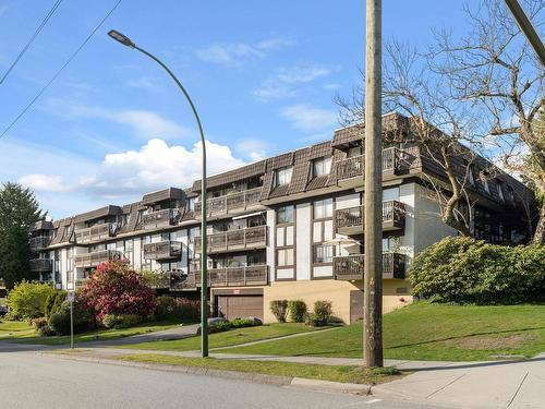 312 310 W 3Rd Street, North Vancouver, BC 
