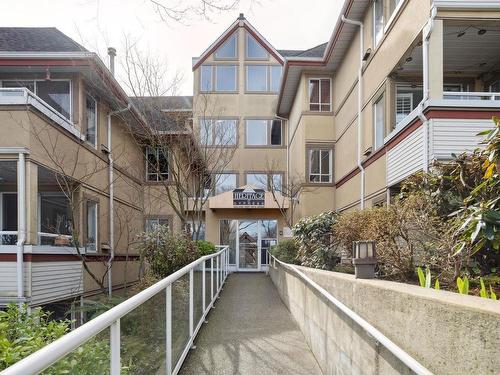 108 1876 W 6Th Avenue, Vancouver, BC 