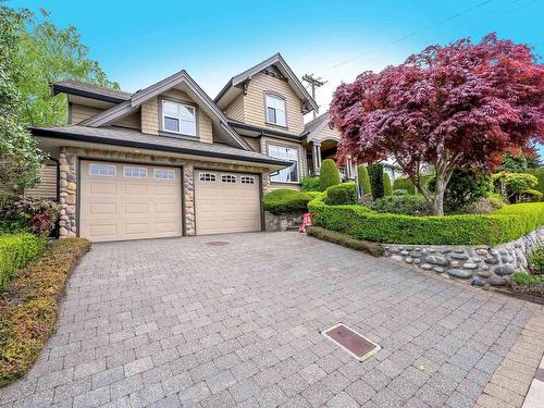 4388 Highland Boulevard, North Vancouver, BC 