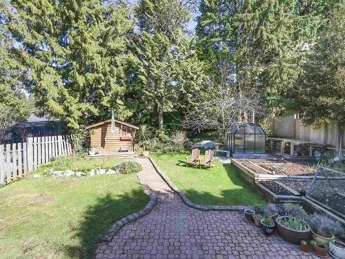 536 W Kings Road, North Vancouver, BC 