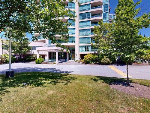 704 8811 Lansdowne Road, Richmond, BC 