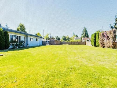 22621 Brown Avenue, Maple Ridge, BC 