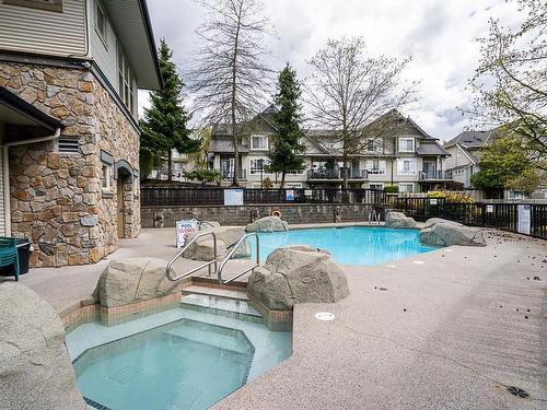 204 2959 Silver Springs Boulevard, Coquitlam, BC 