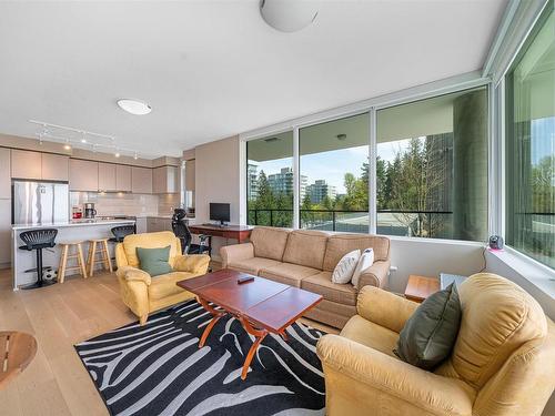 504 8761 University Crescent, Burnaby, BC 