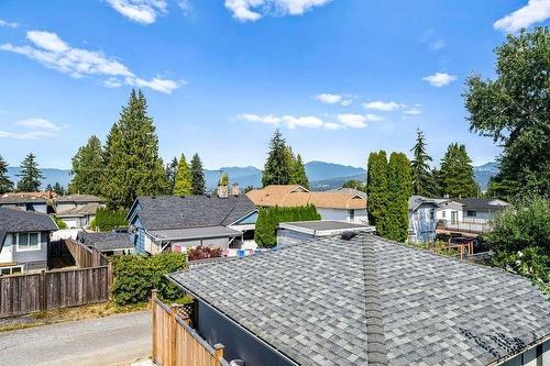 7633 Rosewood Street, Burnaby, BC 